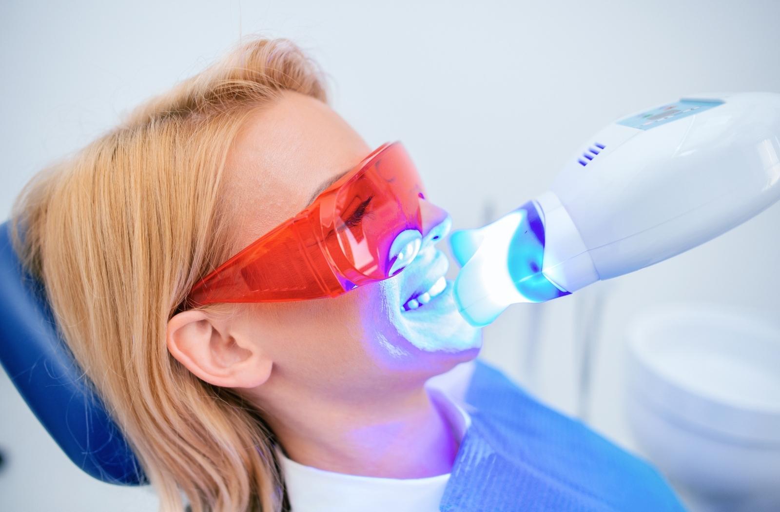 Laser Whitening Teeth Treatment