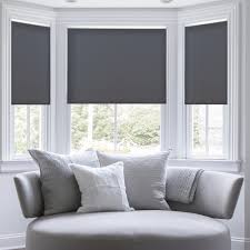 Corded Or Cordless Roller Blinds. Which One Is Good In Canada?