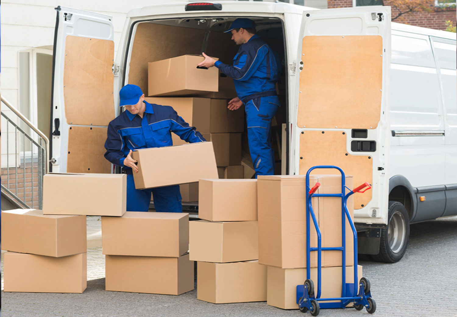 Benefits of Getting Packing Moving Services