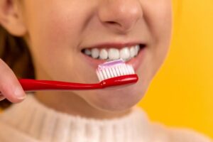 Maintaining Oral Health Under the Right Supervision