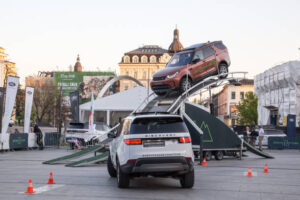 So you want to be a Stunt Driver? Here’s How to Get Started