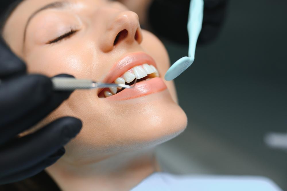 Why Visiting a Cosmetic Dentist Can Transform Your Confidence