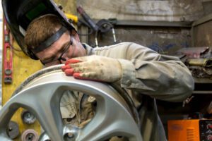 How to Fix Magnesium Wheels and Straighten Alloy Wheels in West Chester, PA: A Complete Guide