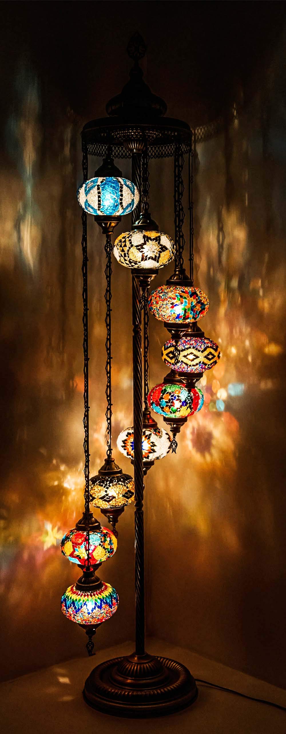 Stunning Handmade Floor Lamps That Will Transform Your Living Space Stunning Handmade Floor Lamps That Will Transform Your Living Space