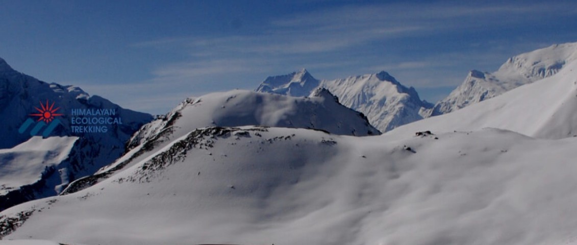 What Makes Pikey Peak Trekking a Hidden Gem? A Friendly Guide with Tips and Comparisons to Everest Base Camp Trekking What Makes Pikey Peak Trekking a Hidden Gem? A Friendly Guide with Tips and Comparisons to Everest Base Camp Trekking