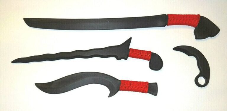 Silate Training Knives for Effective Martial Arts Practice