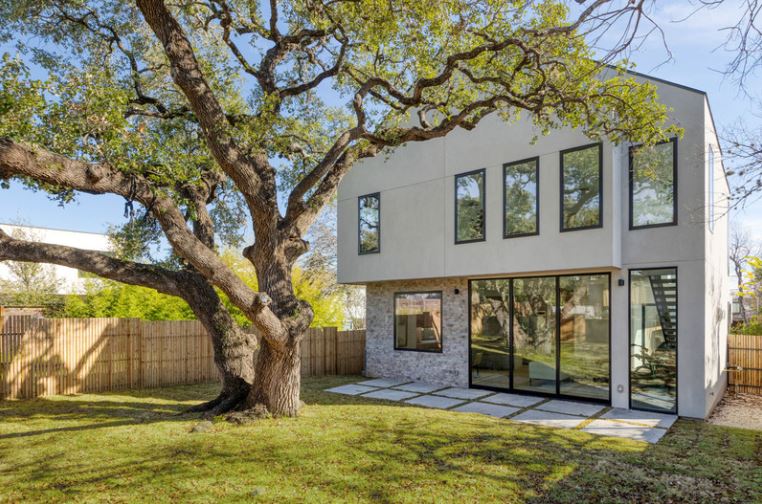 How to Find the Right Austin Custom Home Building Contractor: Tips for Your Dream Home